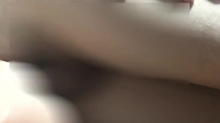 金玉にたまった精子が飛び出す瞬間！