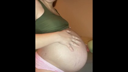 Twin Belly Preggo Masturbation - 9 Months Pregnant Belly Talk - Free Porn Videos - YouPorn
