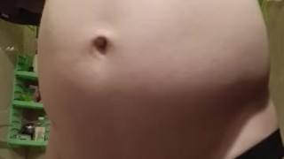 The battle of water and air in the stomach