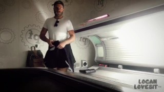 Naked in the Tanning Bed (I love Cancer) | LoganLovesIt