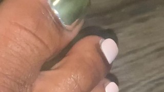 DoYou like Feet?