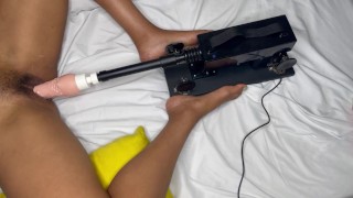Black Girl Gets Fuck by Her Fucking Machine 