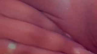 SEXXY LATINA PLAYING WITH DIDLO 