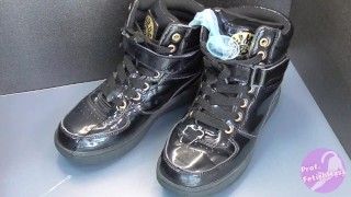 Shoe fetishism 靴フェチ　黒いブーツにブッカケる
