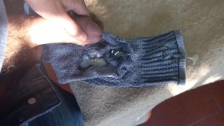 Gran Verga Eyaculando largando Leche en Camara Lenta Sobre media Sucia