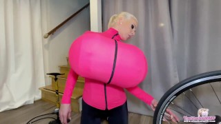 WHAT! I'm Inflating my tits instead of my tire! PREVIEW