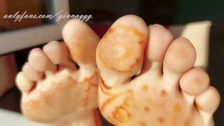 foot worship, dirty foot fetish, hairy armpits and hairy legs wanna lick and sniff ? milf GinnaGg
