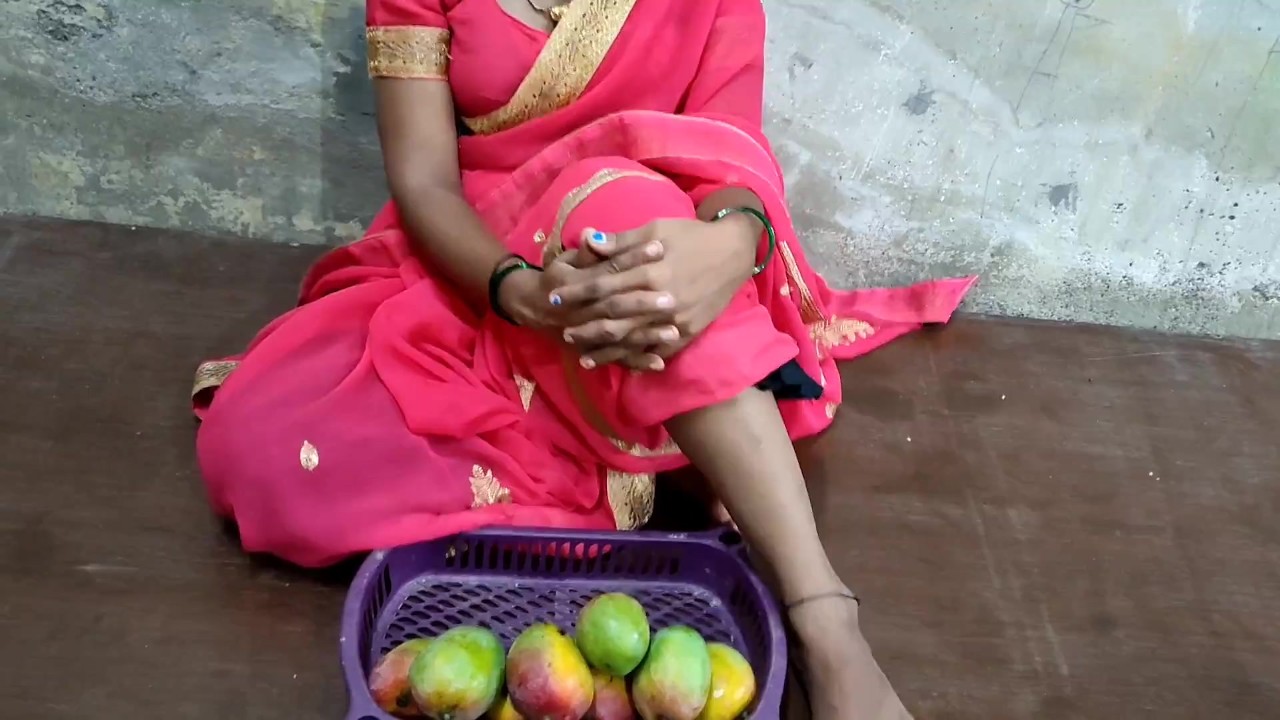 Baba Fucking Poor Indian Village Women - Indian poor girl selling a mango and hard fucking - Free Porn Videos -  YouPorn