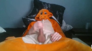 A Wild Charmander Masturbate and Cum!