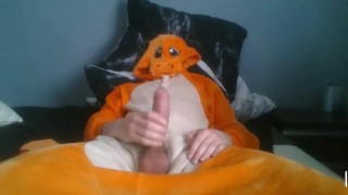 A Wild Charmander Masturbate and Cum!
