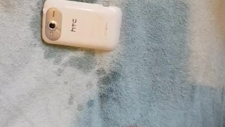 Pissing on a phone!!! 😜💦