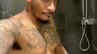 Sub to my OF isdb__kdiggz & Twitter OfficialKdiggz 