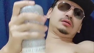 Thai guy fuck sextoy หนุ่มไทยเย็ดหีกระป๋องแน่นรูเสียวสุดๆ