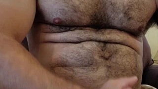 MUSCLE BEAR FLEXING AND CUMS IN GLASS