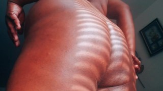 Getting some Sun and Rubbing Oil on my Booty and Fat body - Booty Clapping