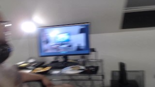 Andyvans webcam boy, appartment office, Belgium 2021 june, eating naked.