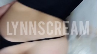 Me cojo a la novia de mi mejor amigo en la cocina mientras el esta en el cuarto AUDIO IMPERDIBLE