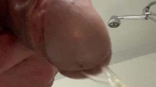 [Japanese Guy]Pee after my masturbation. The sperm remaining in the urethra was washed away.