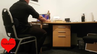 SECRETARY Catches BOSS Watching PORNHUB! - Makes Him CUM ON HER CLIT - Twist3dLov3rs 