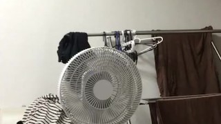 しこしこしたら速攻で射精した笑笑