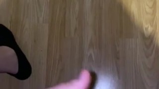 Got horny started to wank with big cumshot 