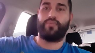 Guy Interview car blue t-shirt