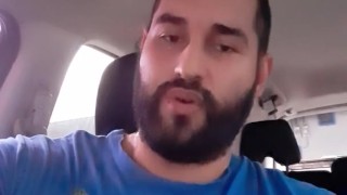 Guy Interview car blue t-shirt