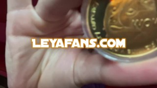 Leya HODLs Doge up Her Ass 