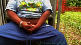 SsecnirpNailati outside in a TMNT shirt