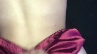 Emptied his dick on my back 👅