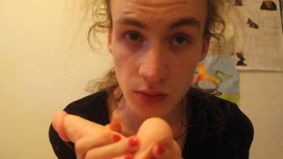 Front faced sucking for daddy :3