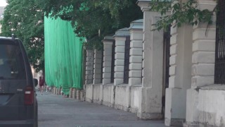 Bulge dick flash on street