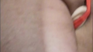 Creo k tengo algo en el culo I got something up my ass