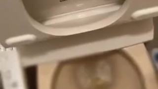 おしっこするとホッとするよね♪