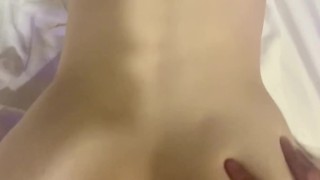 普段は上品で理知的な人妻熟女がバックから突かれてメスのあえぎ声を上げながら発情する♡