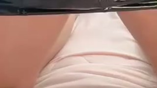 スカートからデロンと出てくるおちんちんがいやらしい😻【日本人素人HENTAI男性個人撮影11】