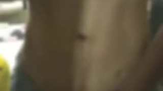 淫乱男子の鏡越しのオナニー！　激エロくない？