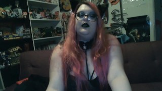 Chubby Goth Kitty Cat Girl Masturbates