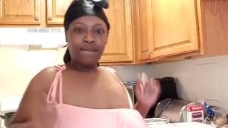 Ebony Bbw Milf in Kitchen