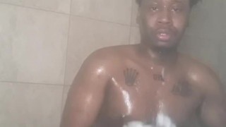 WOKE UP EALRY IN THE MORNING HORNY AN STARTED TO JACK OFF MY BBC WITH manila vanilla ice cream 