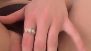 Soaked pussy: watch me push the juices out 