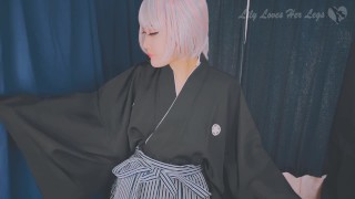 Lily in Kimono and Purple Tabi Socks Masturbating