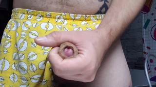 SEXY BEAR UNCUT HANDJOB AND CUMSHOT