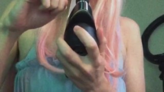 Hot egirl smokes puffco 