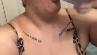 Short Hair Amatuer BBW Deepthroats Dildo before Anally Riding it
