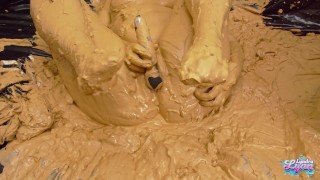 Cheerleader Cosplay Mud Masturbation Trailer
