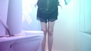 Girls fart / 