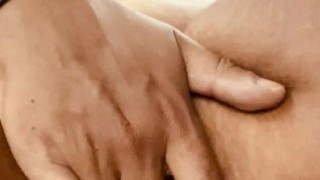 BBW fucks her pussy in public