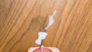 リングマラしごいて大量射精