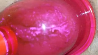 Love pumping up my pussy mmmm